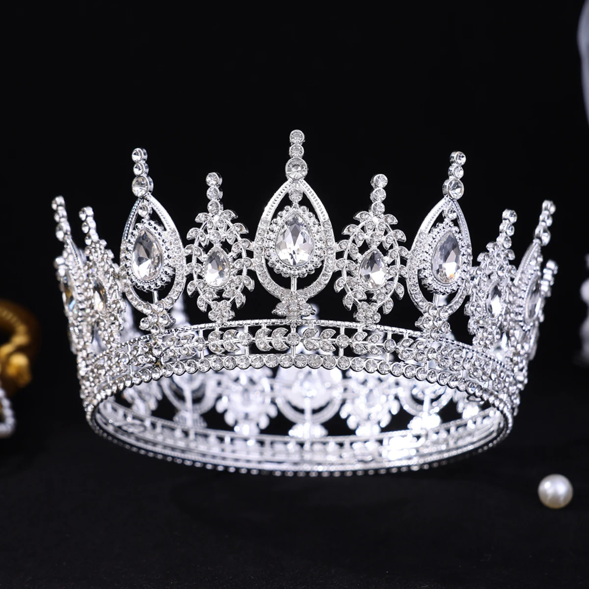 Luxus Kristall Strass Runde Tiaras Und Kronen Prinzessin Königin Diademe Hochzeit Braut Haar Zubehör Frauen Kopf Schmuck