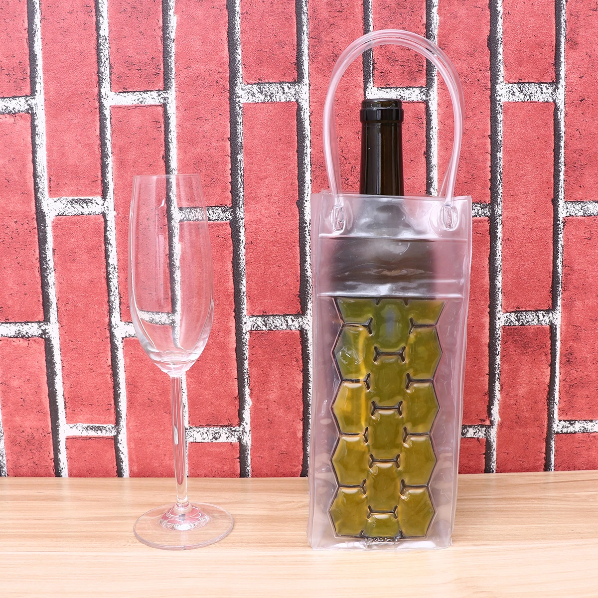 

Hexagonal Bottle Cooler Bag 750ml Gel Freezable Reusable Eco Friendly Lightweight Portable Wine Chiller Insulated for Parties