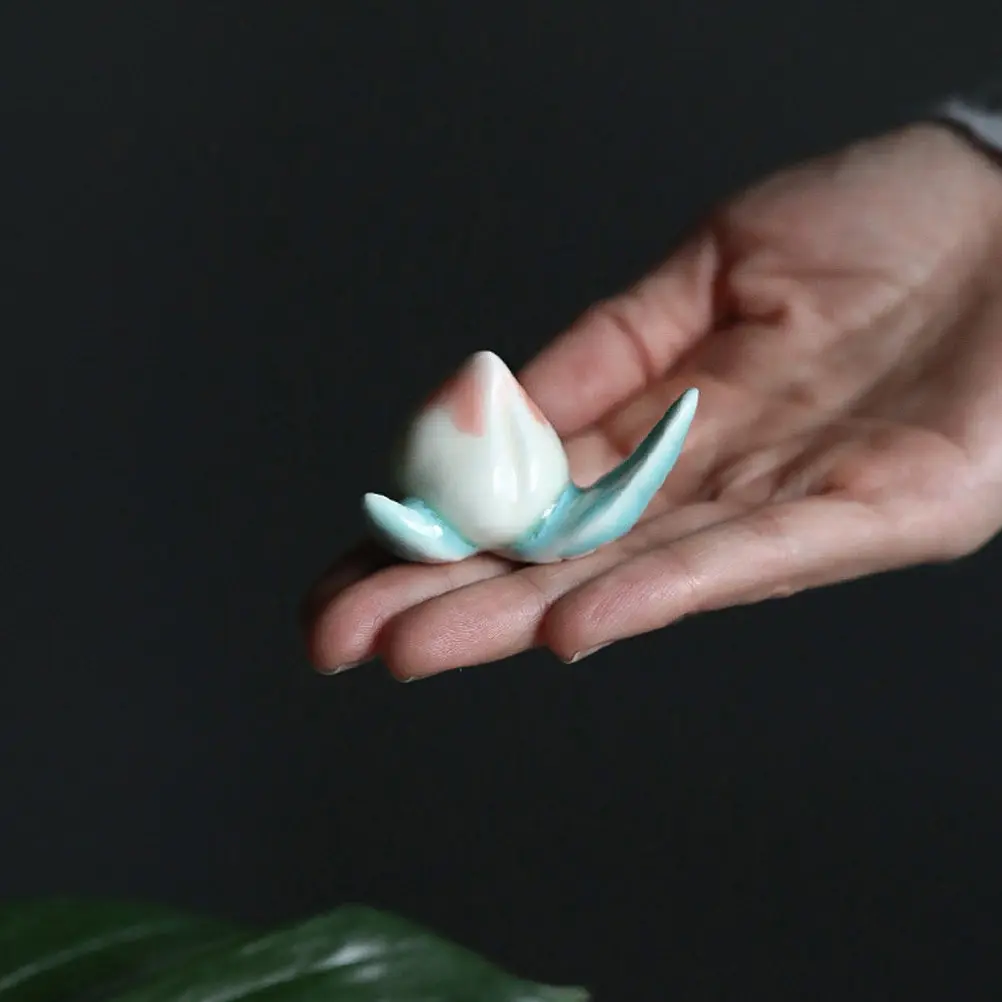 2Pcs Adorable Peach-Shaped Ceramic Chopsticks Rests Smooth Anti-Slip Surface Elegant Table Decor Chopstick Holders Ceramic