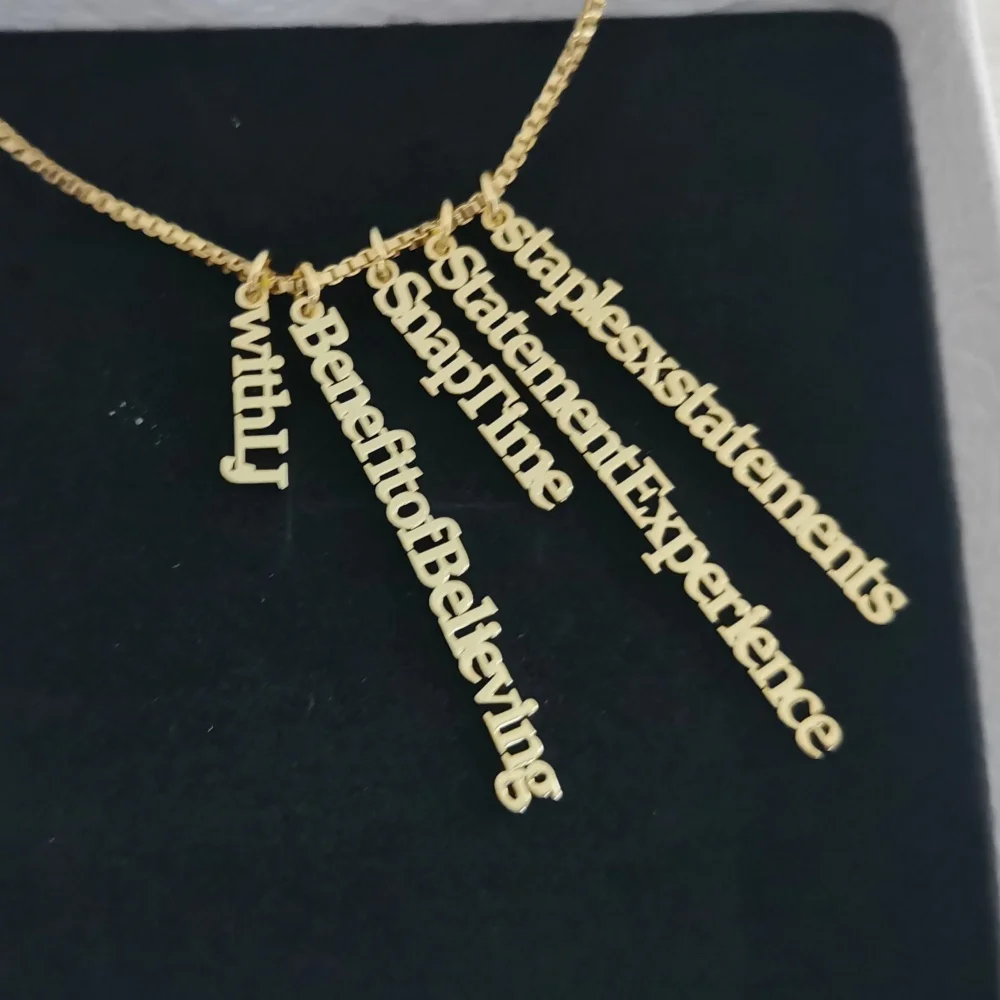 

LeeChee Family Name Custom Letter Name Necklace Stainless Steel Many Names Box Chain Jewelry Gift