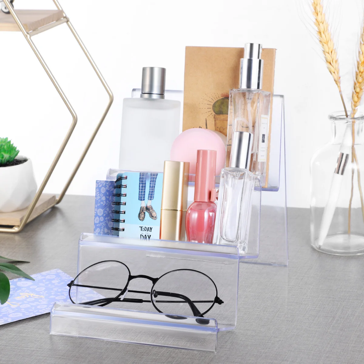 

Desktop Display Stand Acrylic Material Durable Multi Level Design for Wallet Mobile Phone Cosmetics Jewelry Books