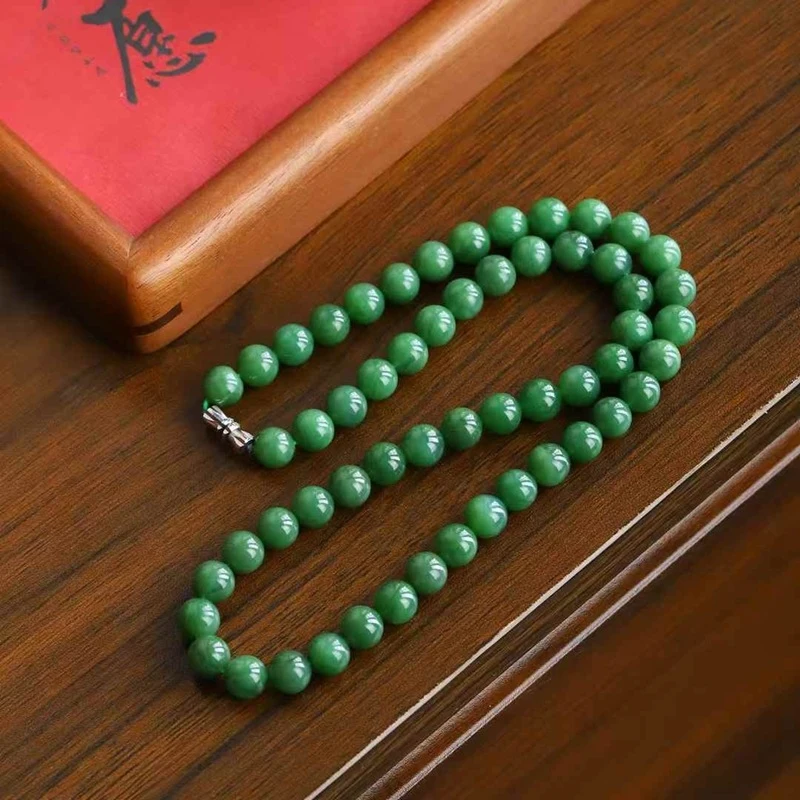 

Natural Hotan Russian Jadeite Old Material Jade Bead Necklace
