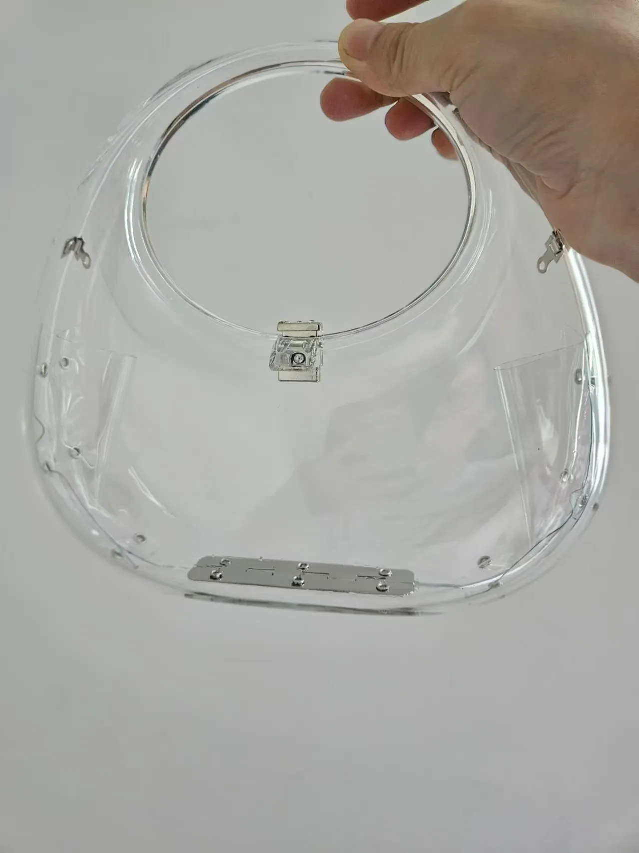 

2024 Elegant Acrylic Clear Mini Hobo Purse Handbag Beach Wedding Purse For Women
