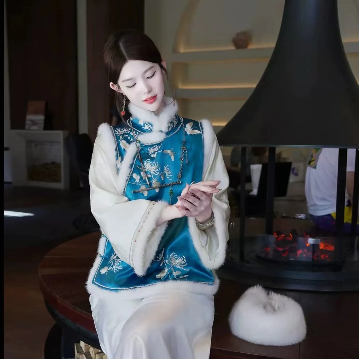 

Non-Heritage Сучжоу с вышивкой, новый утепленный жилет в китайском стиле на флисовой подкладке, зимний жилет в стиле ретро