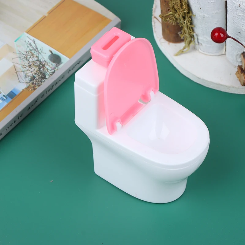 1Pc 1:12 Dollhouse Mini Bathroom Modeling Toilet With Paper Box Doll House Miniature Baby Pretend Toys Dolls Accessories