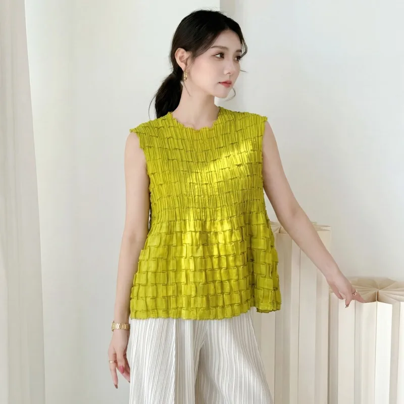 Miyake Square Pleated T-Shirt 2026 New Short Sleeve Round Neck Elegant Fashion Sleeveless Vest Simple Lightweight Stretch Top