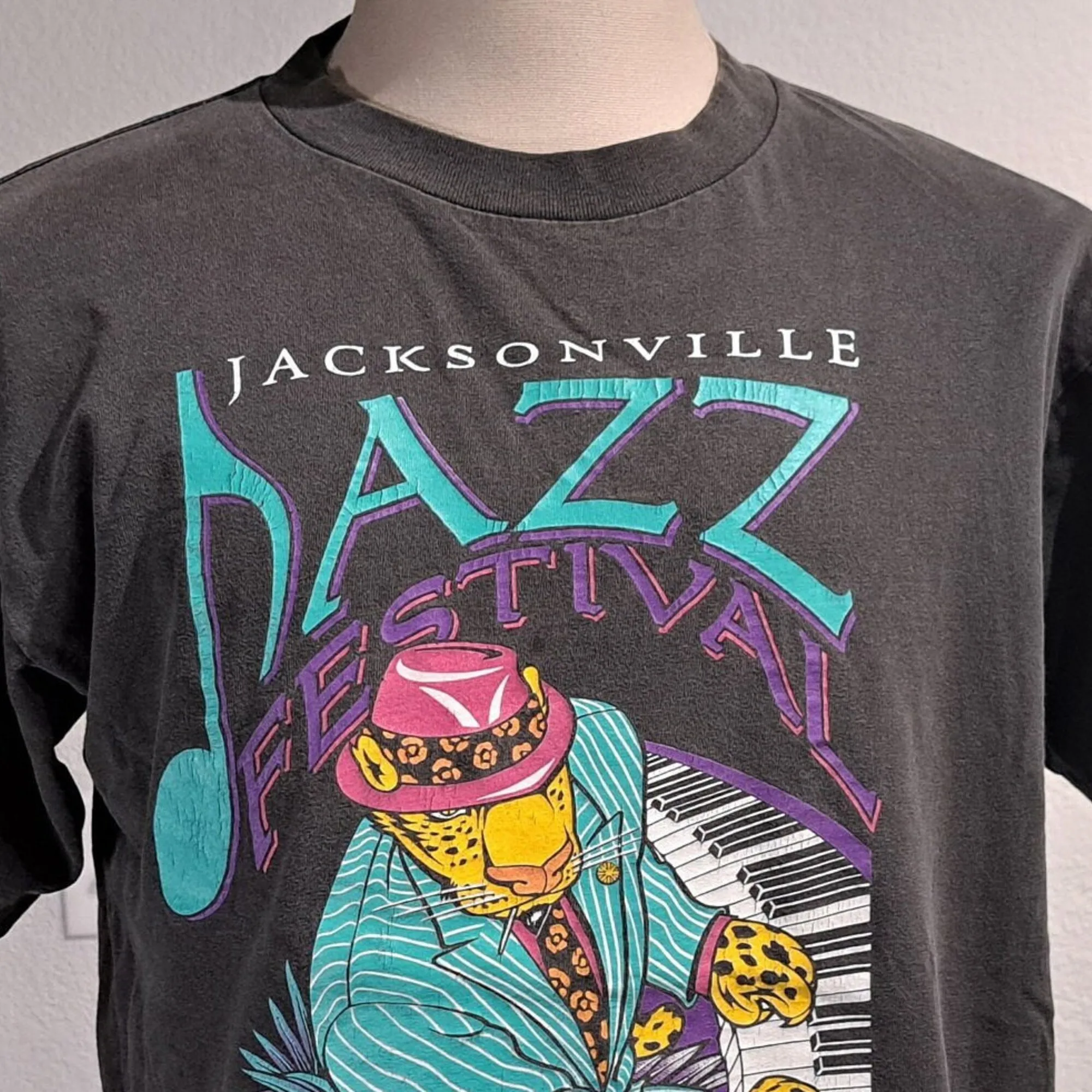 Vintage 90s Jacksonville Jazz Festival grey Tshirt size L