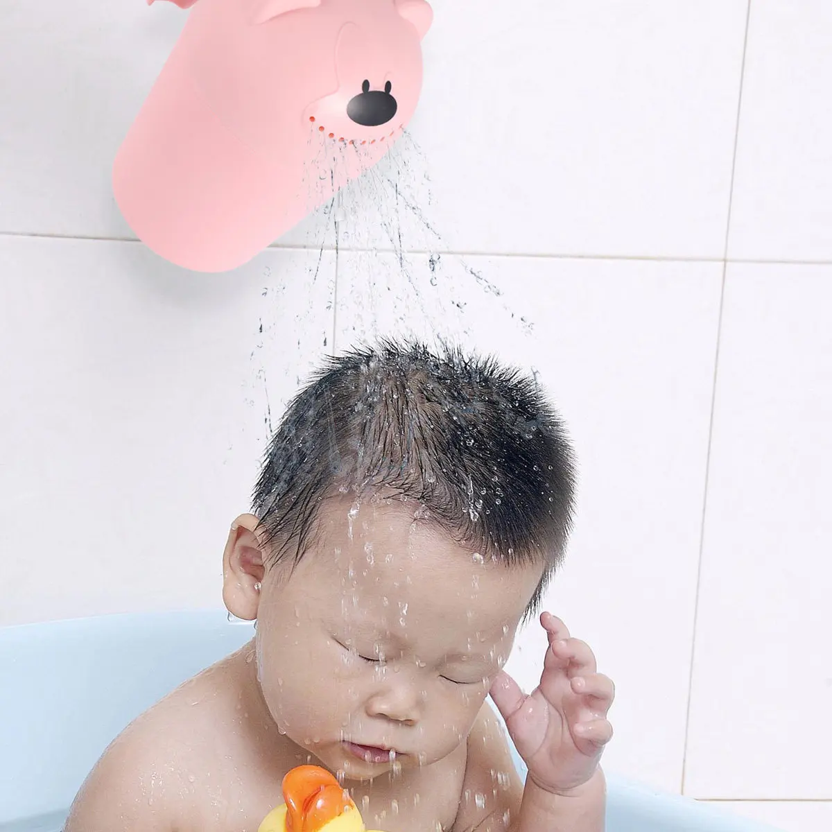 Baby Shampoo Cup Cartoon Bear Shape Multi-Purpose Baby Bath Shower Caps Cup Spoons Watering Tools for Children Infant Random