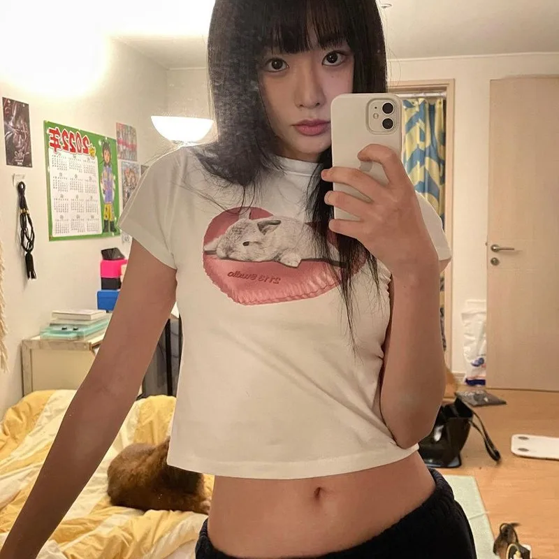 Karrram Koreaanse Fashion Rabbit Print Crop Top Kpop Kawaii Korte Mouw T-shirt Fairycore Leuke Bunny Tee Shirt Zoete Streetwear