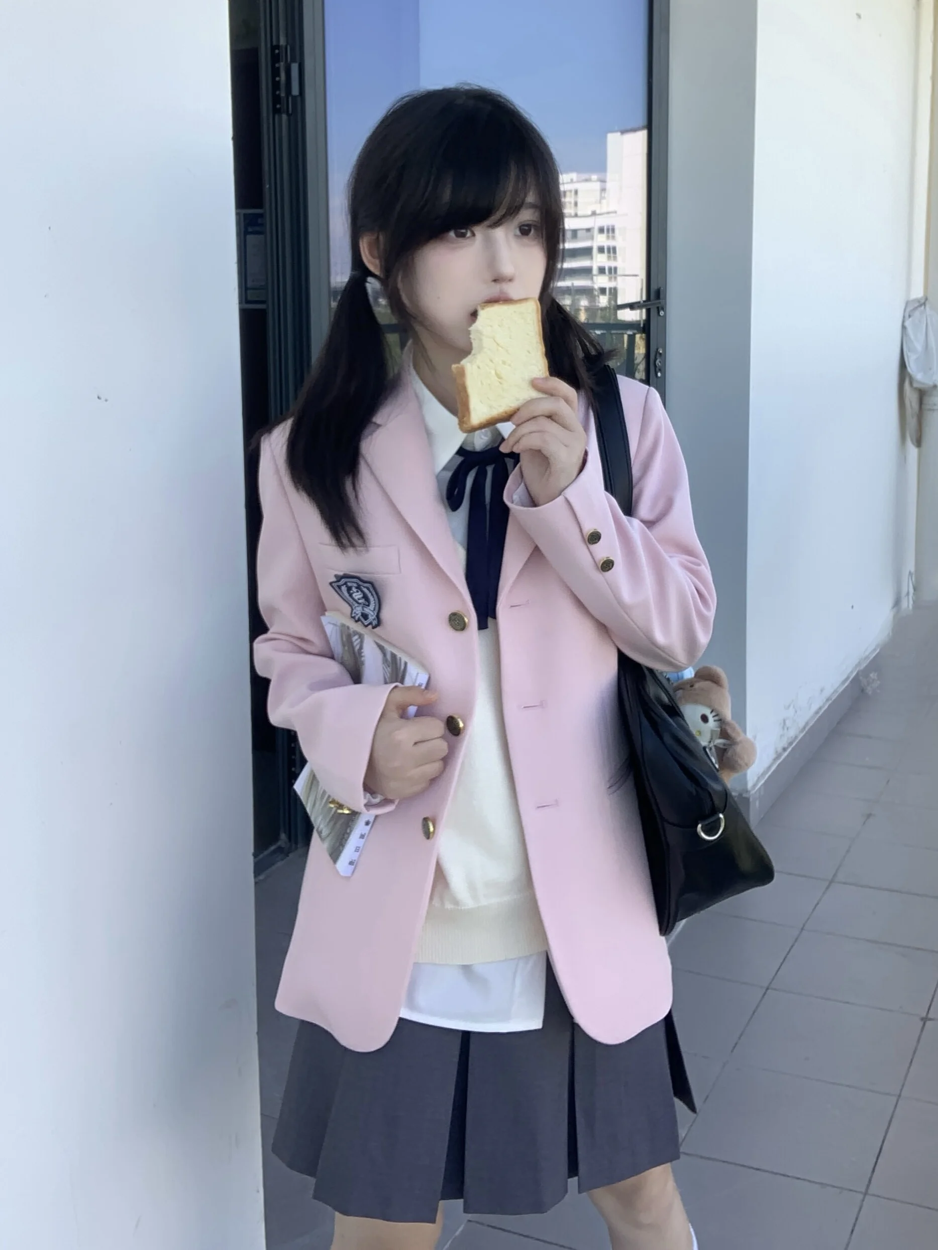 

Lulucake оригинальное розовое женское пальто с застежкой на талии Jaet, облегающее длинное пальто на одной пуговице Sve V-Ne