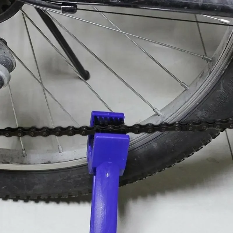 Bicycle Chain Cleaner Scrubber Kit - Outdoor Cycling Wash Tool & Brushes for Mountain Bike Accessory