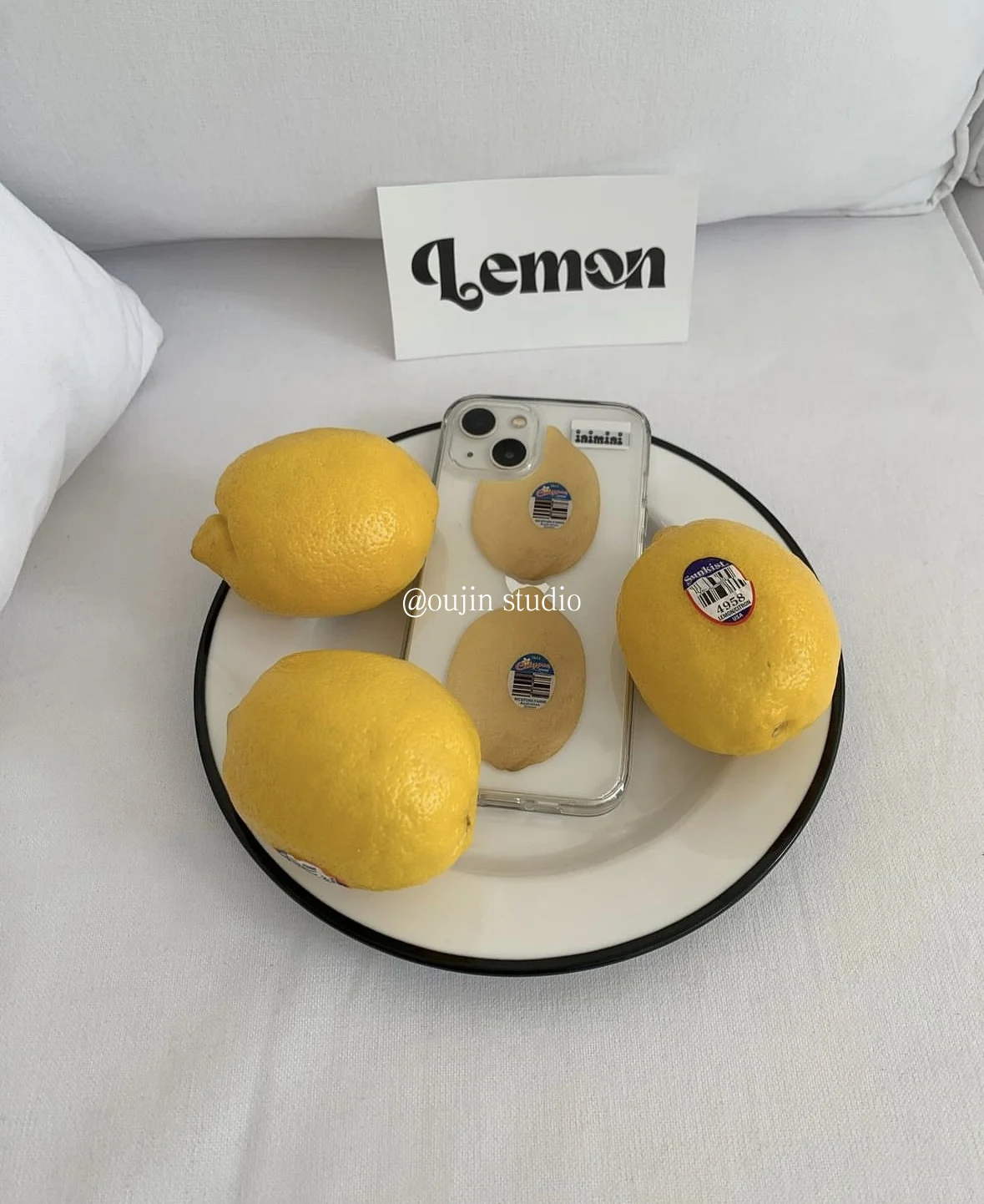 Japan and South Korea ins lemon fresh fruit is suitable for the small design is suitable for the 16/15 pro / 15 promax / 15/14/1