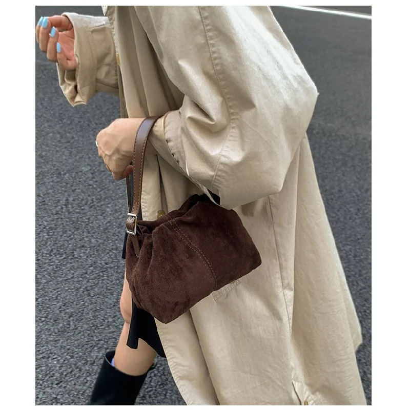 

Women's Handbag Made Of Jaguar-Stripe Leather Featuring Trendy Paris Spacious Soft Daily Modern Look​