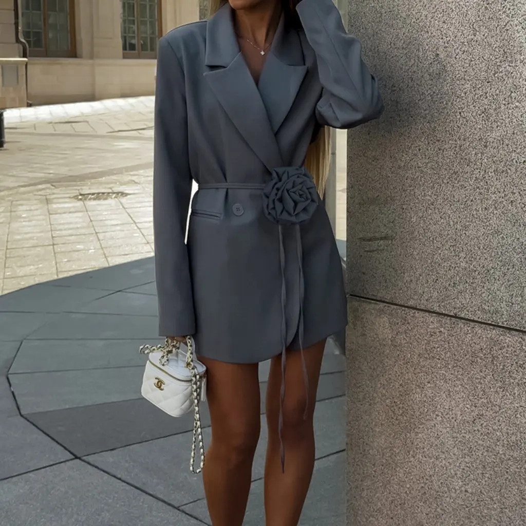 

Women's Slim Fit Three-Dimensional Flower Suit Jacket Fashionable Commuter Style Autumn New Arrival