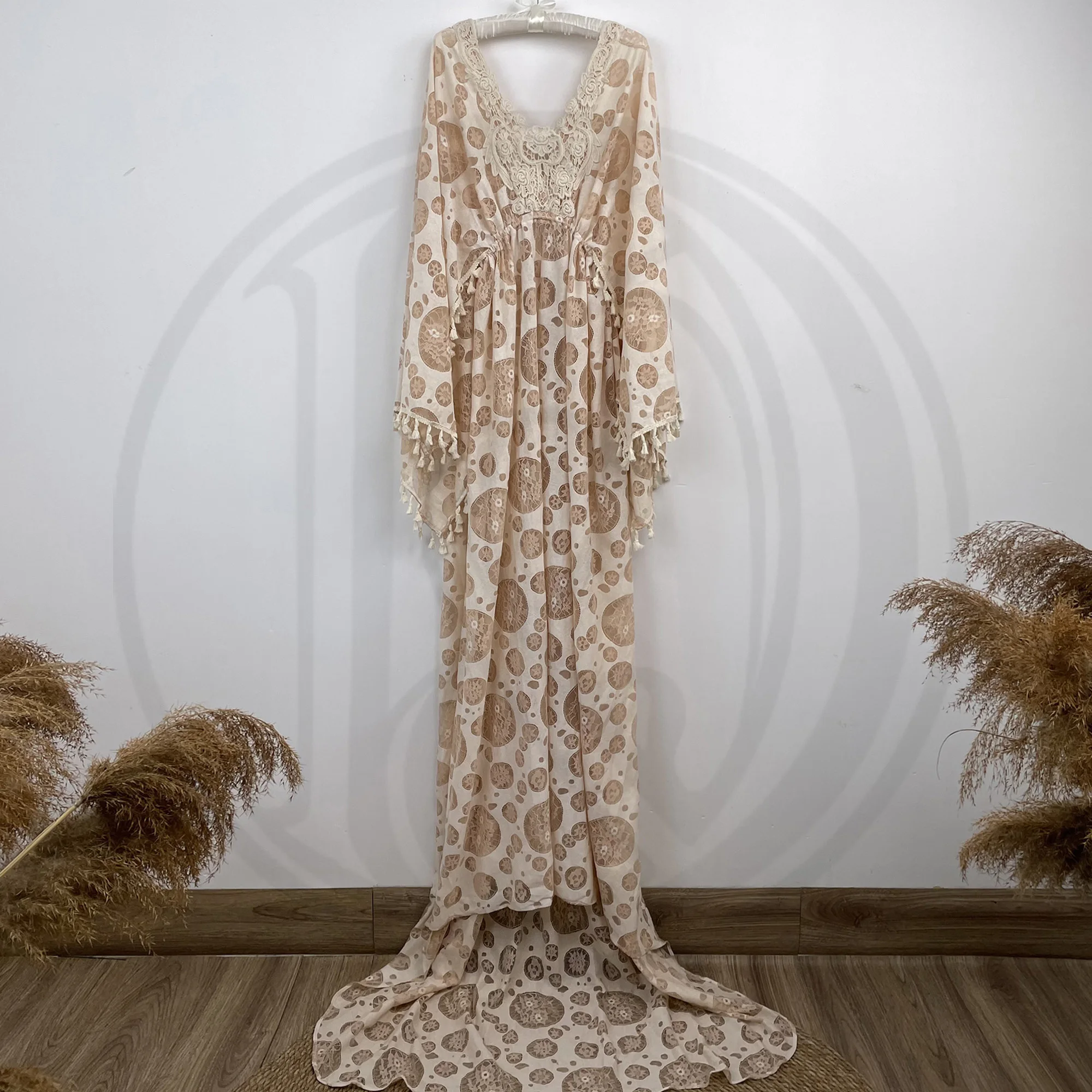 Don&Judy Boho Vintage Wedding Dresses Bride Vestidos De Noiva Lace Appliques Tassels With Cape Bohemian Party Evening Beach Gown