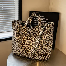 Borsa Tote con stampa leopardata di grande capacità, classica e Versatile 2024, borsa a tracolla elegante, Commuter Bolsa De Hombro umnico