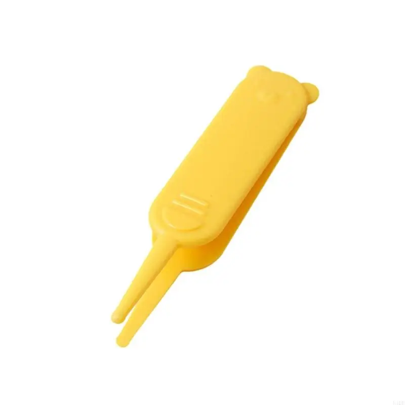 54DF مشبك أنف صغير الحجم سهل التنظيف ومزيل Booger لحديثي الولادة