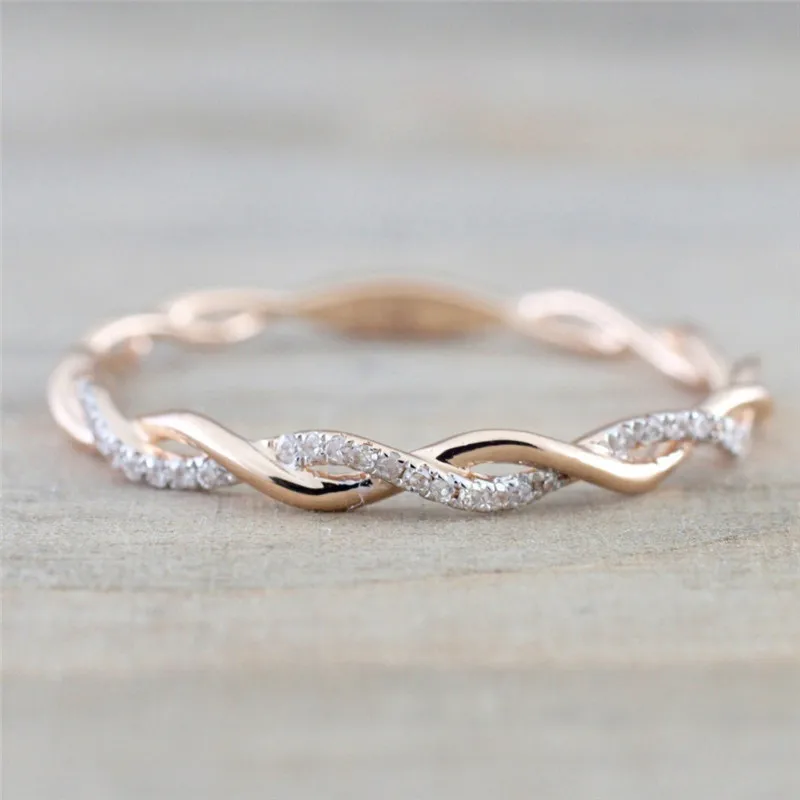 Europe And The United States New diamond-studded Twist Ring Couple Ring cross-border Hot Selling Simple Fashion women's Jewelry