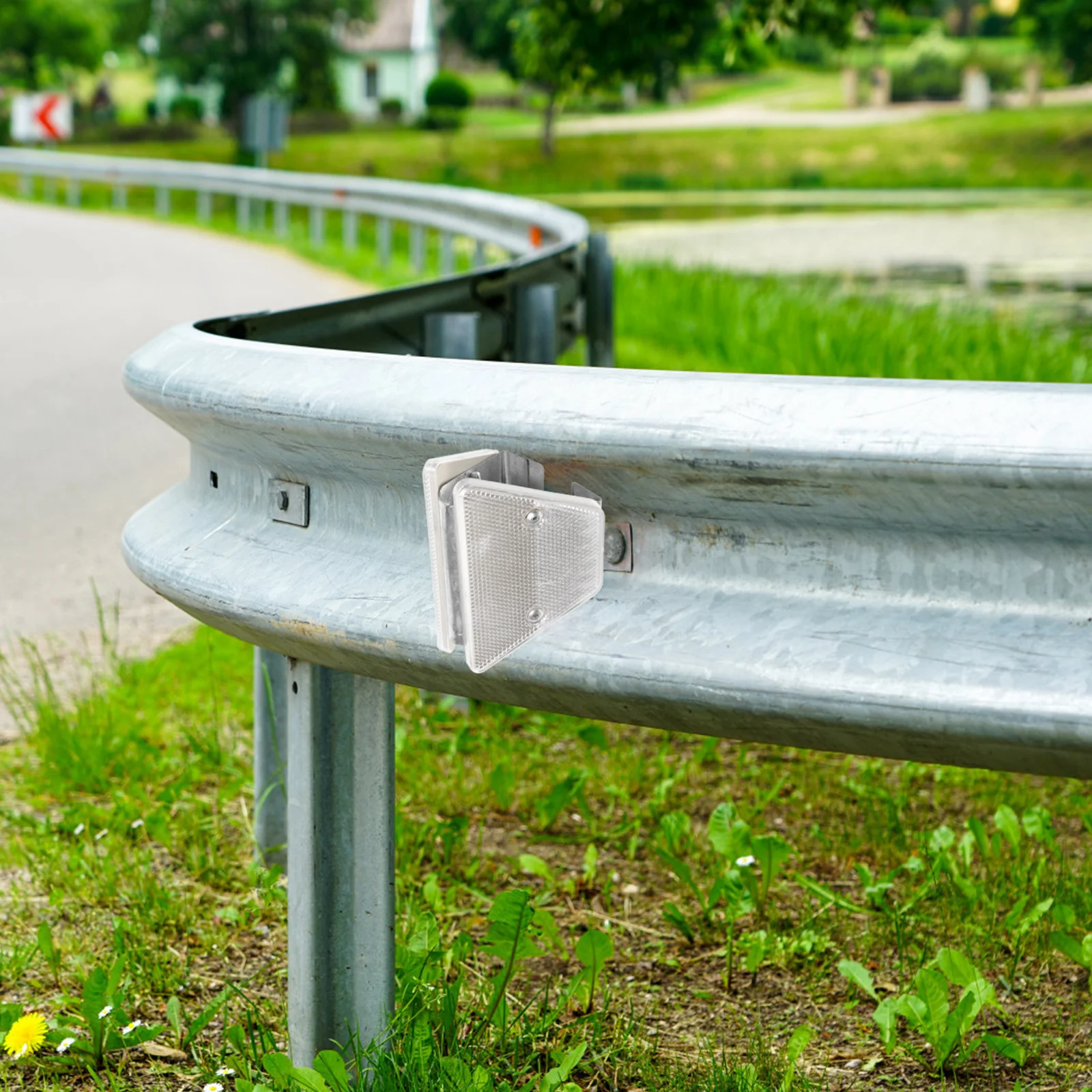 Reflective Driveway Marker Trapezoidal Road -Side Reflective Pavement Marker Delineator for Driveway Safety