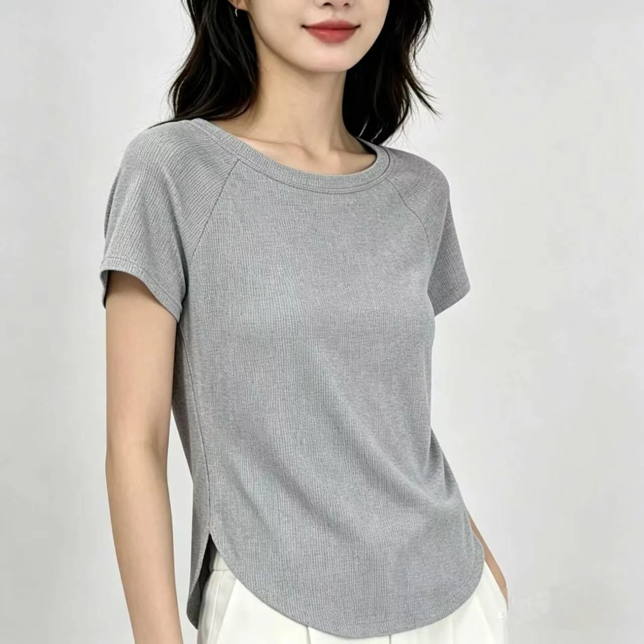 Yoga Clothes for Women 2026 New Style Tops, Lazy Style Summer Nude-Feel Yoga Clothes, Loose Fit, Cover-Up, Suitable for Outdoor Running and Sports