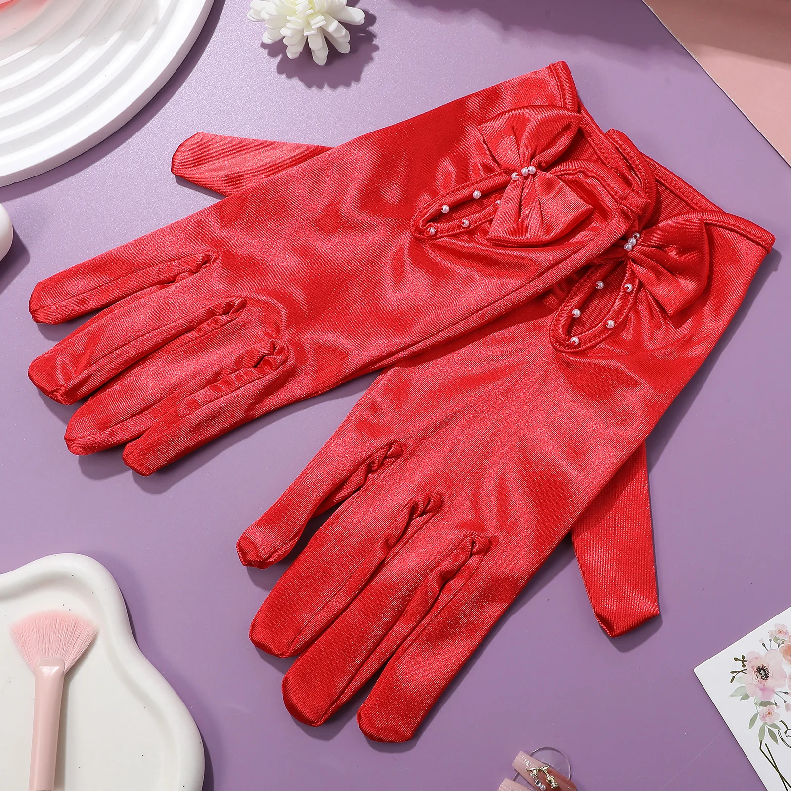 

1Pair Satin Wrist Length Bridal Gloves Soft Wedding Gloves Elegant Prom Dress Accessory Evening Party