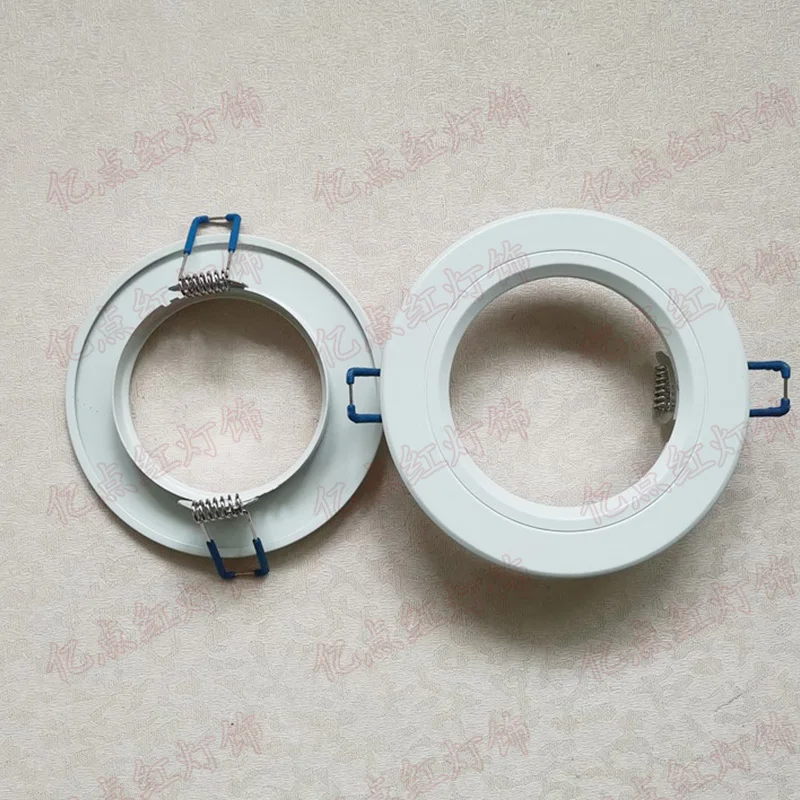 อะแดปเตอร์ขาตั้งหลอดไฟสปอตไลท์ LED downlight วงเล็บโป๊ะโคมไฟวงแหวนขยายกรอบด้านนอกสีขาวตัดวงกลมเยียวยา โครงโคมไฟ โครงโคมไฟ โคมไฟระย้า โคมไฟ Shade