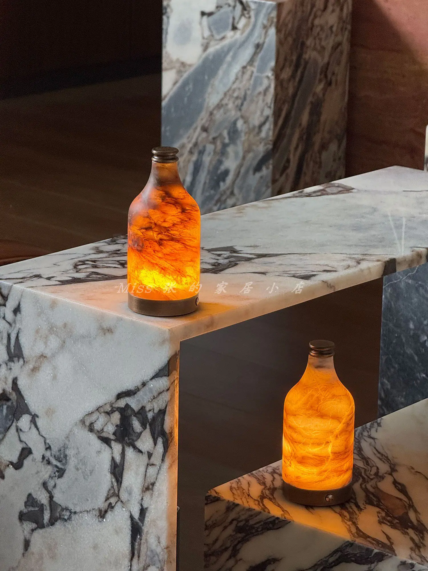 100% Natural Marble Decorative Table home decoration  Designer Villa Hotel Model Bedroom Bedside Atmosphere home decoration 