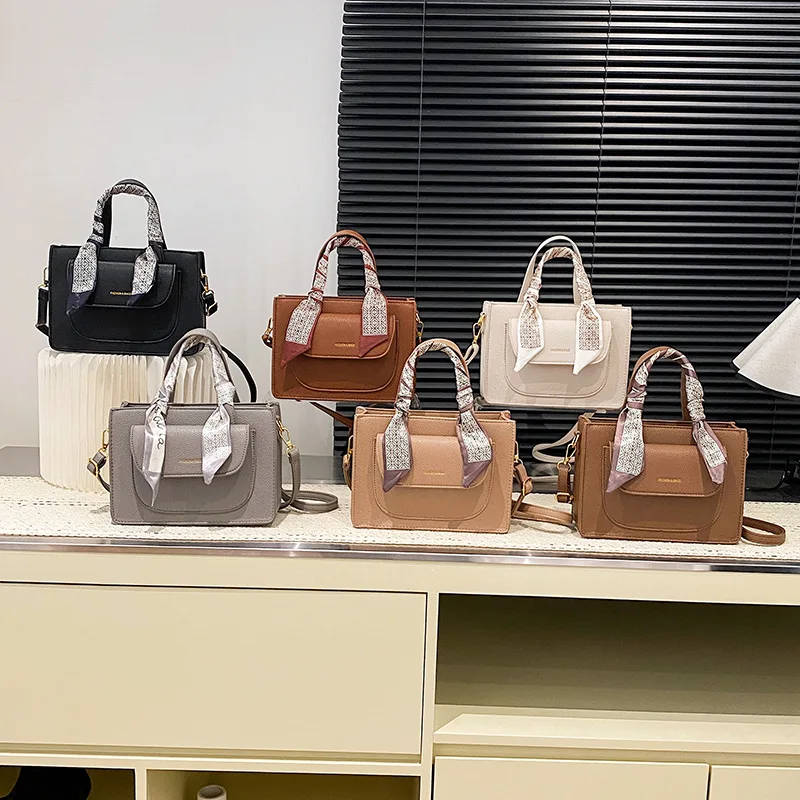 ​ ​ 2025 가을 겨울 미니 토트백, 여성용 캐주얼 숄더백, 다용도 크로스백, 시크한 데이투나이트 슬링백, 미니멀리스트