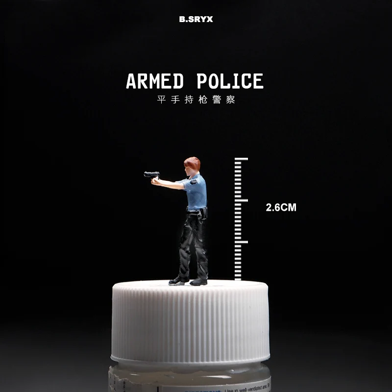 Kicarmod 1/64 Scale Model Figurine Collectible Doll Policeman Caught Thief Exquisite Figure for Fans in Scale Diecast Model Car