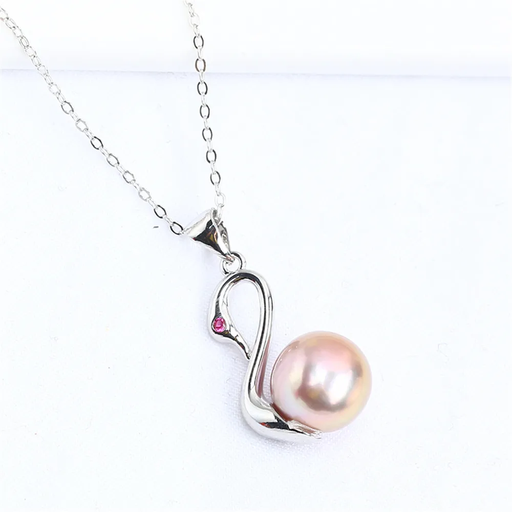 

Produced 14k Gold Wrapped Gold Injected, Electroplated Simple Glossy Swan Pearl Necklace Pendant with DIY Accessories