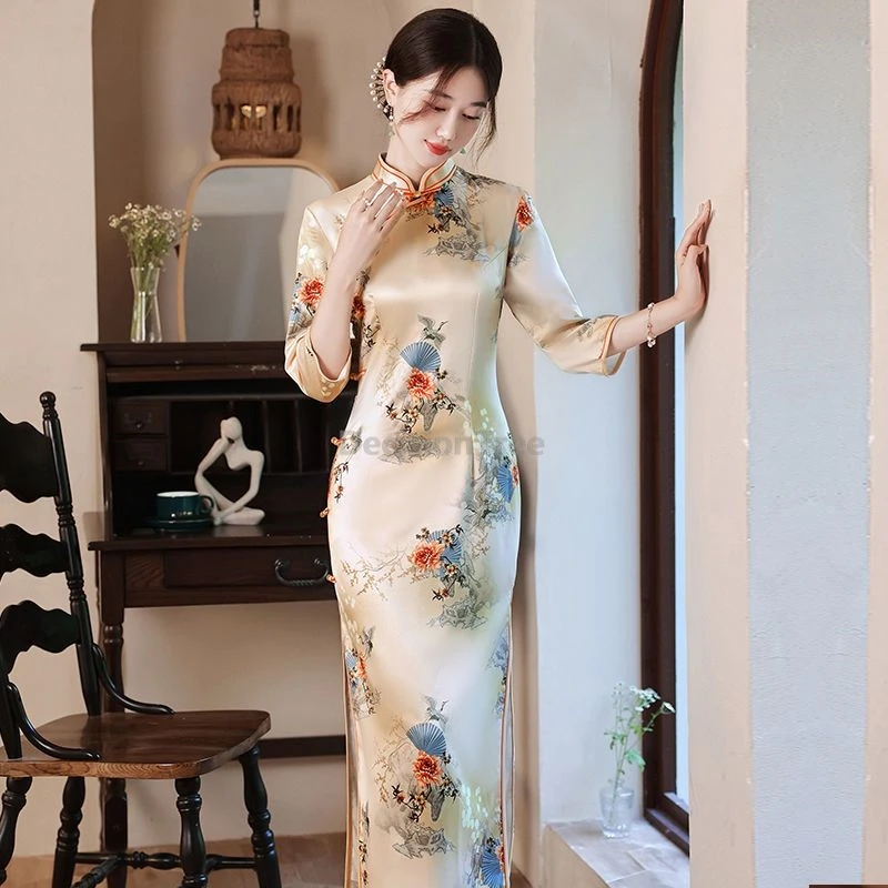 

2025 improved silk cheongsam chinese vintage women's elegant temperament qipao fashionable lady daily exquisite printing qipao