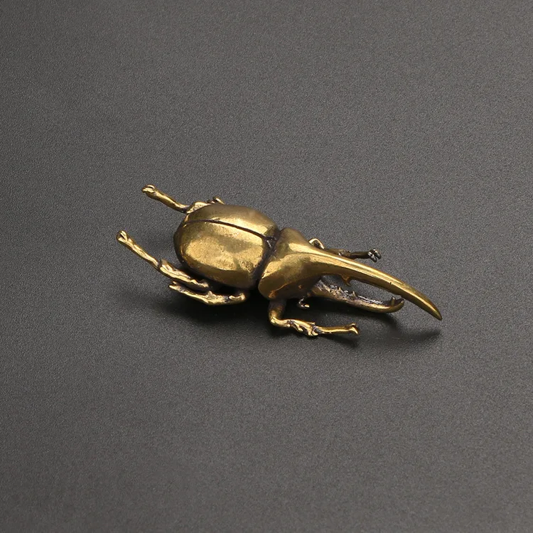 Solid Brass Simulation Insect Small Sculpture Creative Japanese Rhinoceros Beetle Insect Animal Ornament Home Decor Crafts