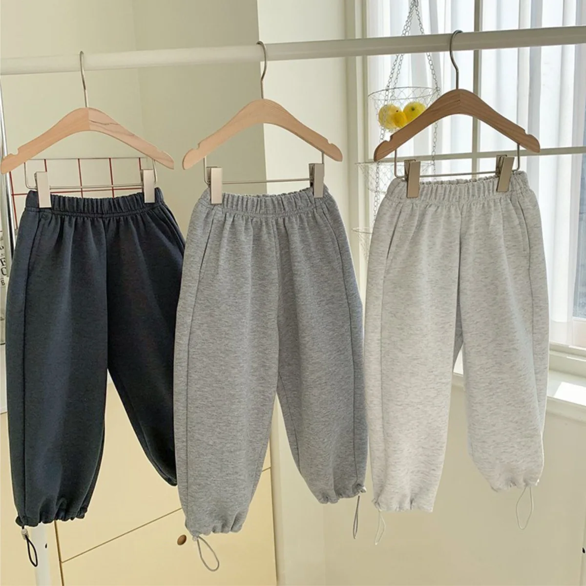 

2025 Autumn New Children Casual Pants Cotton Boys Sweat Pants Girls Versatile Jogger Pants Baby Loose Trousers Kids Clothes