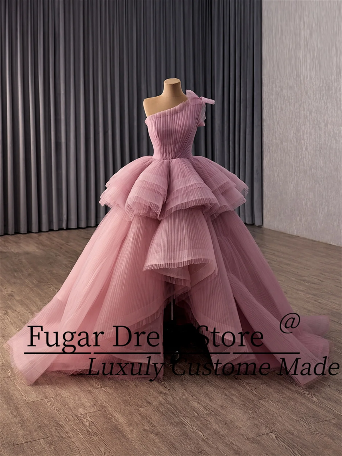Customized Dusty Pink Quinceanera Ball Gown Single Shoulder Tulle Bow Pleated Bodice Multi Layer Ruffle Gown Vestidos De XV Años