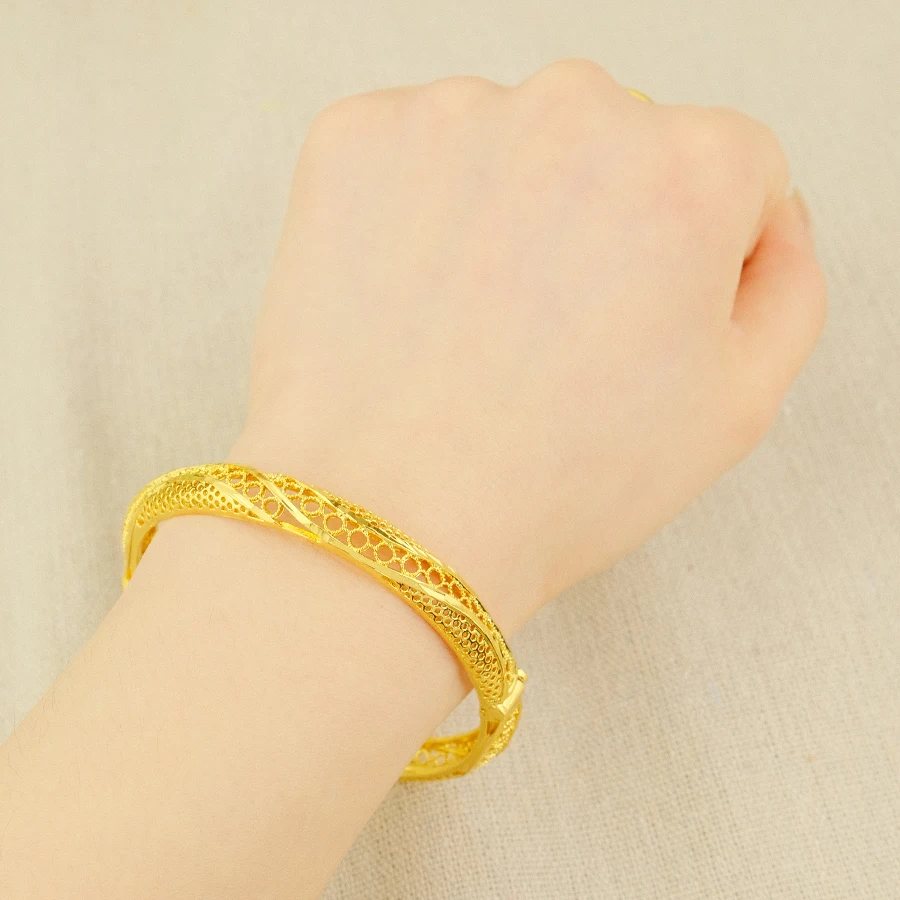 Dubai Twisted Hollow Fashion 24K Gold Plated Indian and African Copper Bracelet Charming Wedding Jewelry Luxury image 5