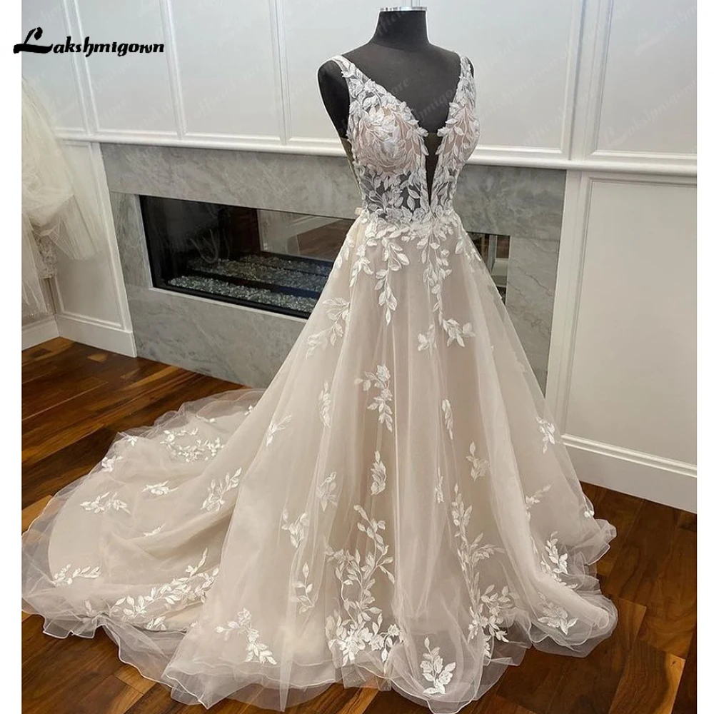 Helles Champagnerfarbenes Boho-Hochzeitskleid mit Maßanfertigung, Spitzenapplikationen, Tüll, Langes Brautkleid für Strandhochzeiten, Prinzessinnen-Brautkleid – Detail 5
