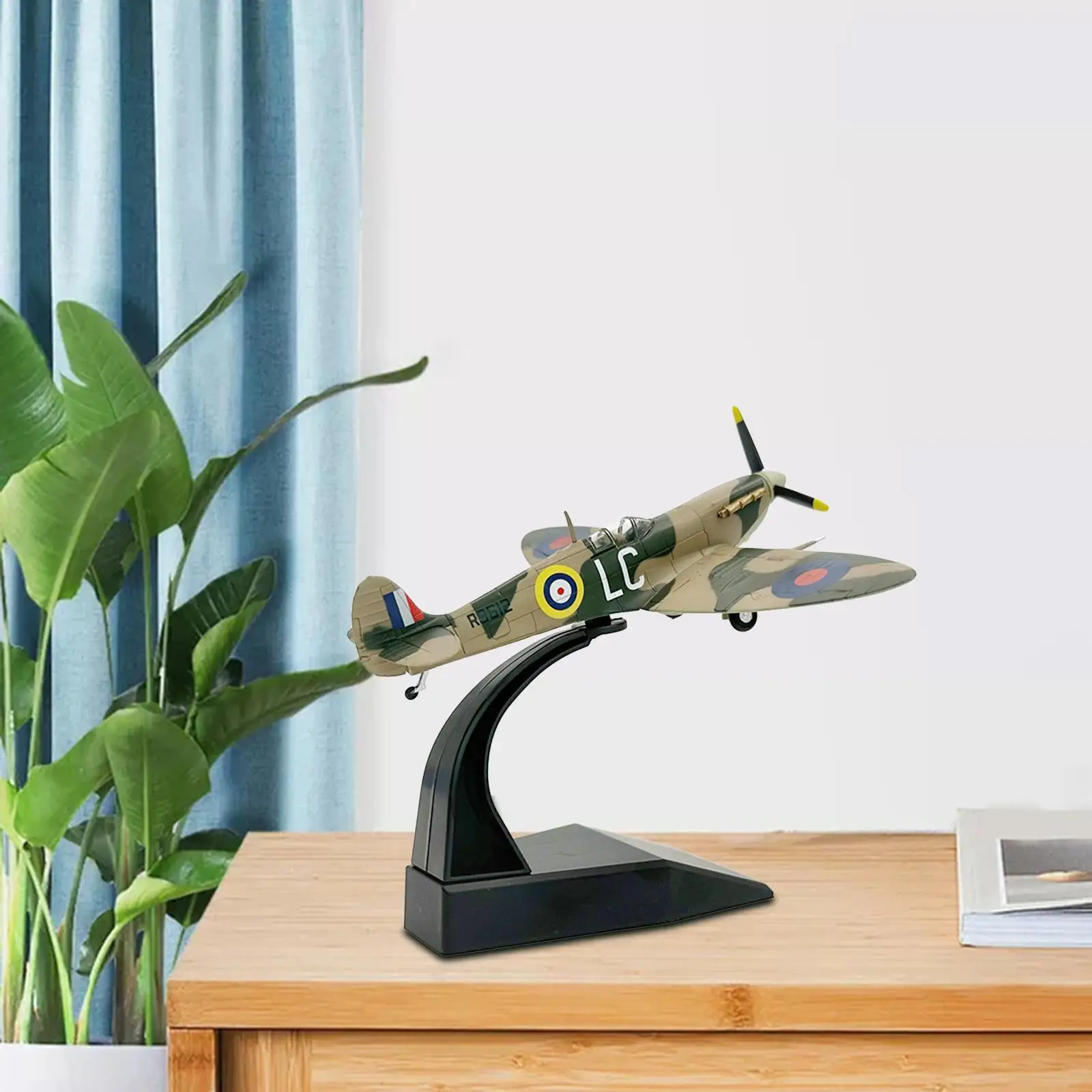 1: 72 Fighter Aircraft Model with Display Stand Airplane Model