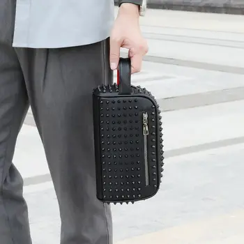 10 best sales Homme à sac à main - №7