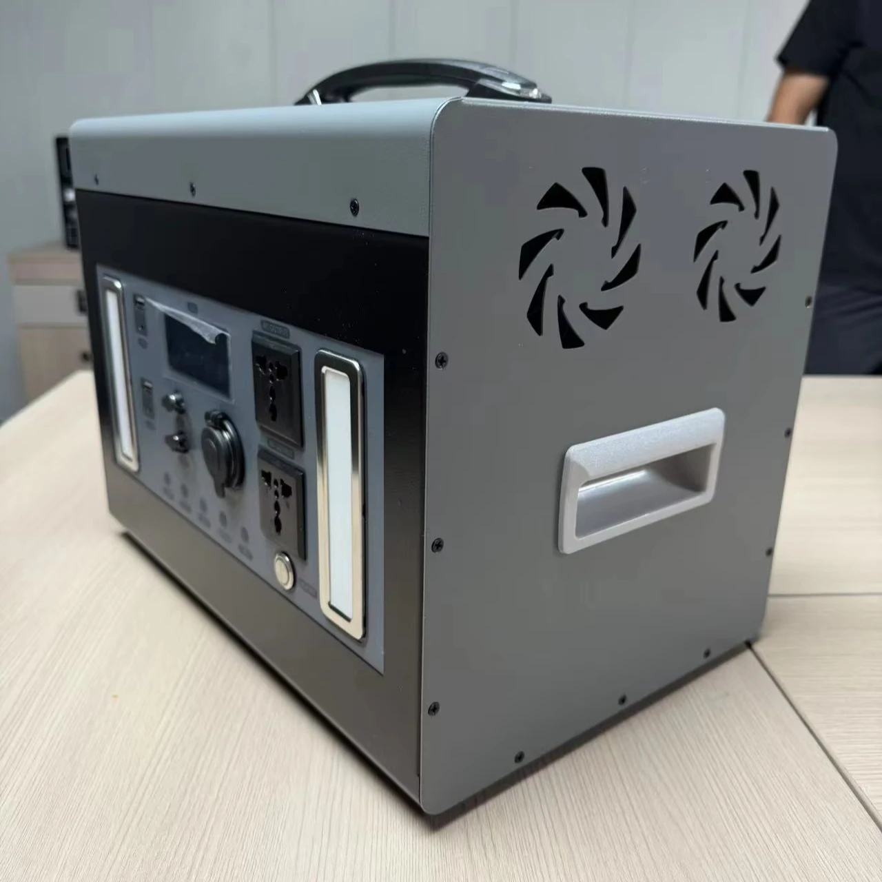 3600Wh Solar Genera… - image