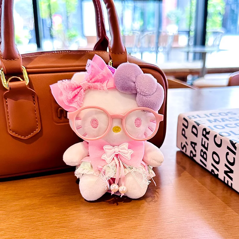 Hello Kitty Kawaii Bag Pendant Fashion Girl Heart Doll Keychain Cartoon Backpack Pendant Doll Women Accessories Gift Toy