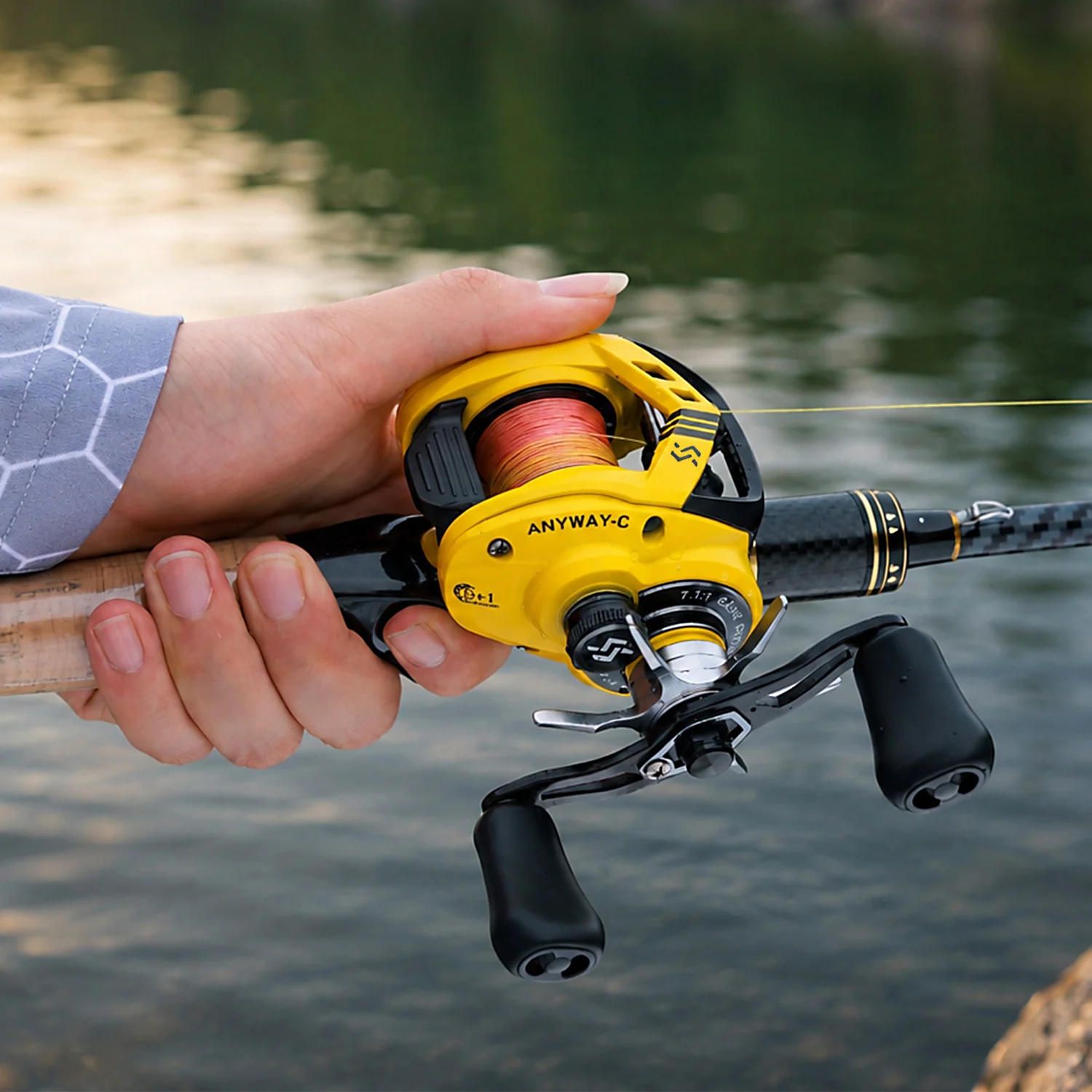 Sougayilang 107-DC Baitcasting-Rolle, Übersetzungsverhältnis 7,1:1, 6+1BB, leichte Angelrolle für lange Würfe, maximale Zugkraft 15 kg, Salzwasser, Süßwasser – Detail 2