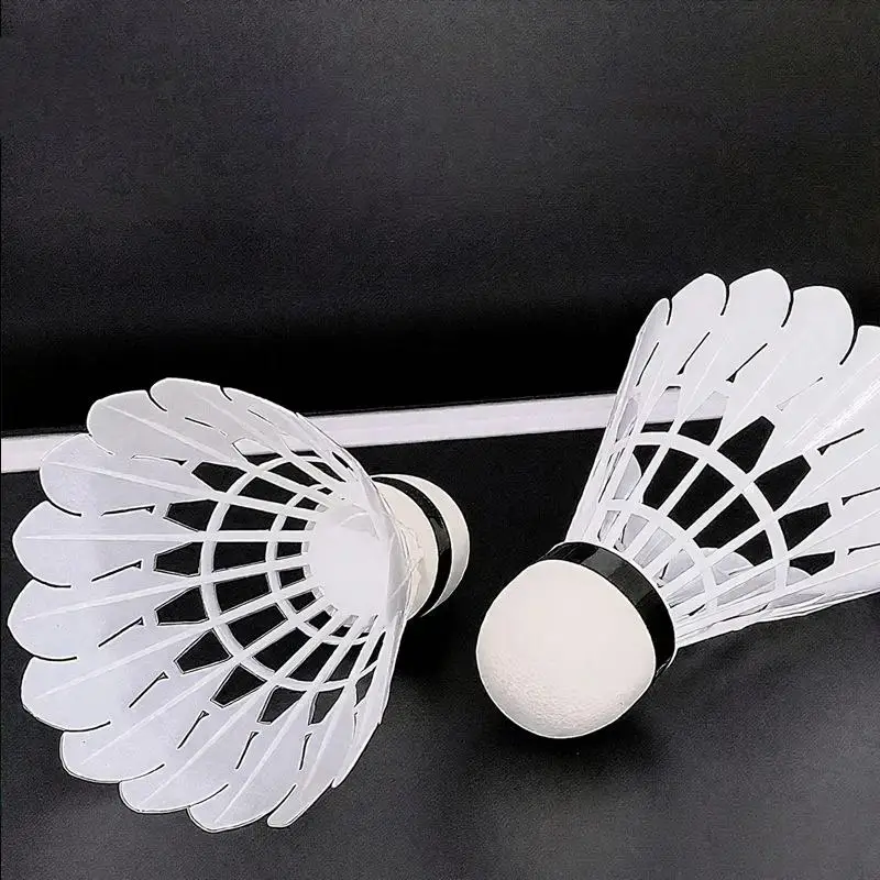 Badminton-Federbälle mit gleichmäßigem Flugverhalten 3/6/12 Stück, hohe Elastizität, langlebig für Amateurwettbewerbe und regelmäßiges Training. – Detail 1