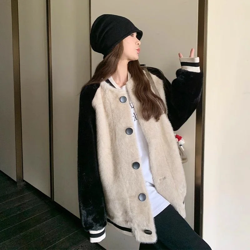 

Утепленная бейсбольная куртка больших размеров (до 300 фунтов), скрывающая недостатки фигуры, с длинными рукавами, для осени и зимы, в корейском стиле.