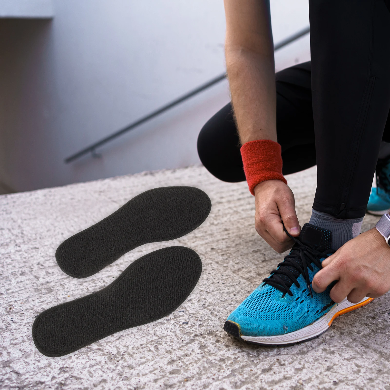 

2 Pairs Bamboo Charcoal Insoles Men Breathable Sweat Absorbent Pads Training Shoes Inserts 41 Code Size Shoe Inner Pads