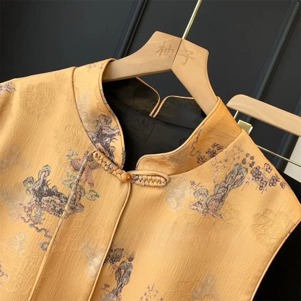 

Chinese Heavy Jacquard Handmade Tassel Collar Vest Women's Guofeng Pipa Woven Vest Fashionable Traditional Asian Top