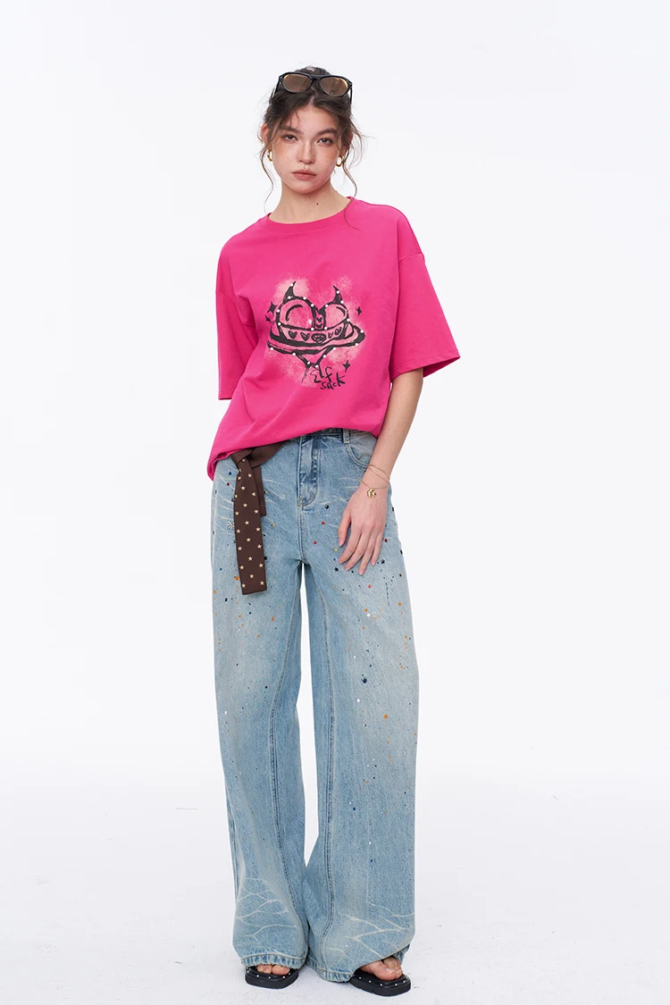 ELFSACK Women's Sweet Short Sleeve Graphic Tee with Cute Print, T-Shirt with Multiple Color Options, Loose Casual Autumn Top