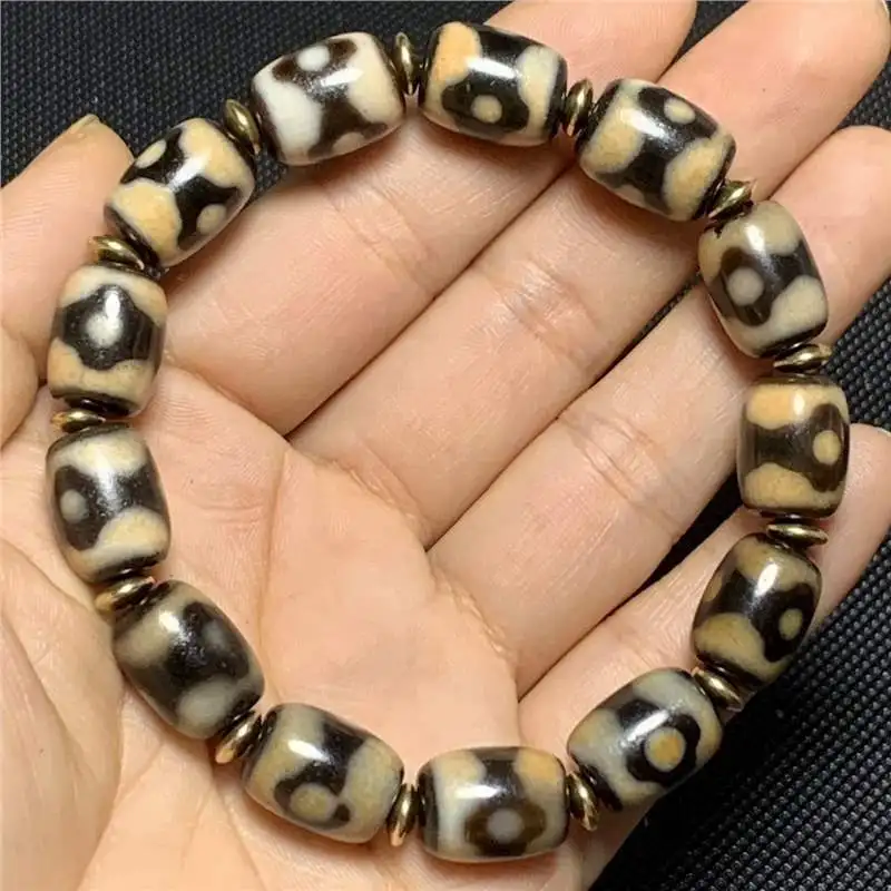 

Thing One Picture High Oil-Coated Pulp Weathering Old Agate Tan Cheng Three-EyeBeads Bracelet about 10 * 14mm * 13 Ta