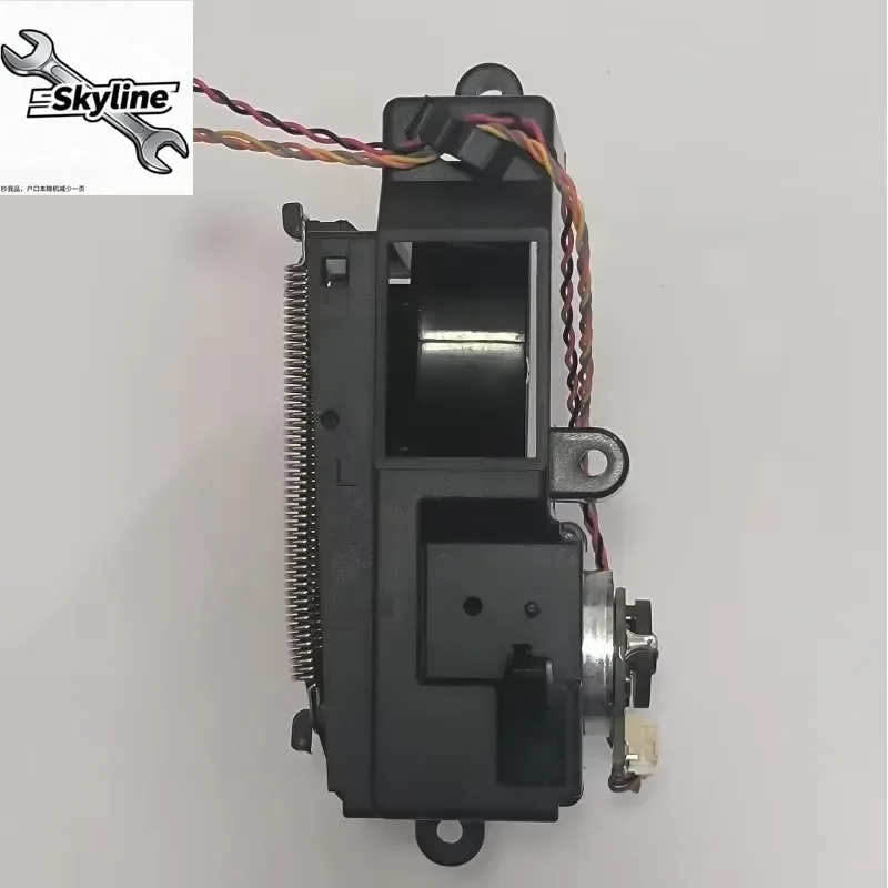 Left Right wheel Suitable for robot vacuum cleaner ilife v7s Plus v7s pro V7 robot Vacuum Cleaner Parts wheels include motor