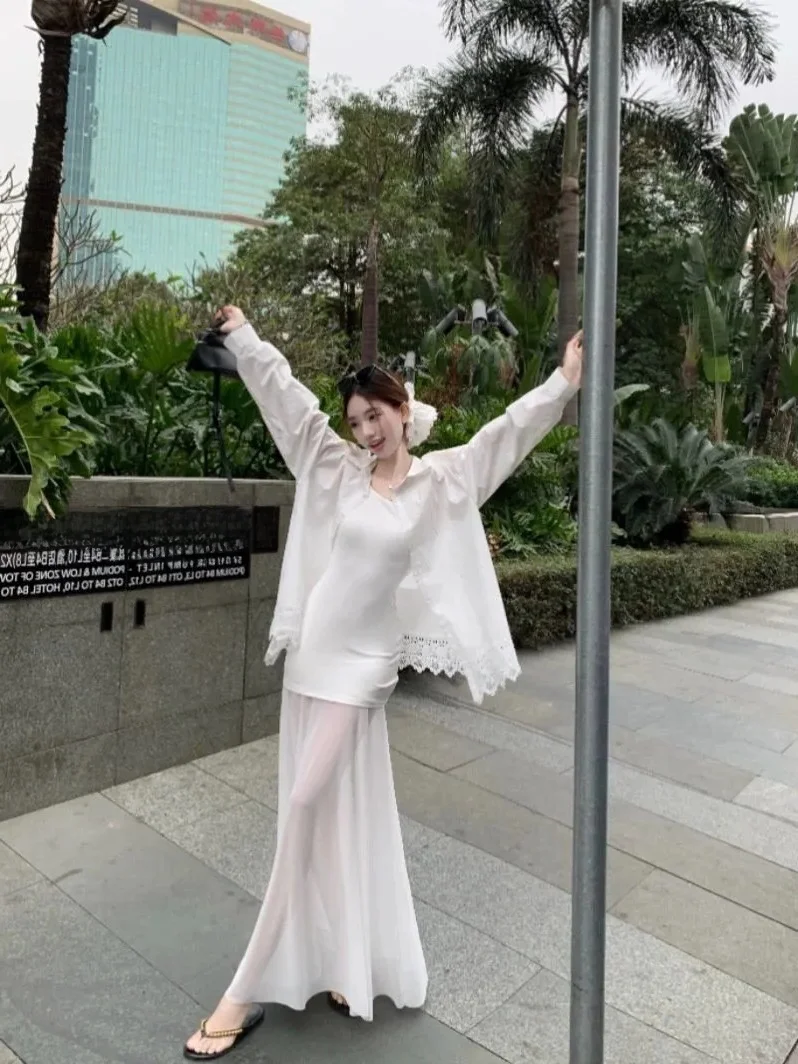 

White Mesh Splice Strap Dress Women's Summer Slim Fit Long A-Line Skirt Design Sense Waist Shaping Butt Covering Dress