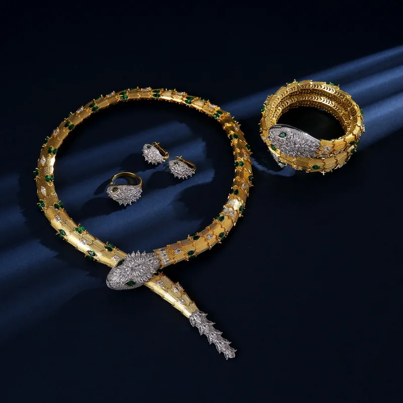 Designer Collection Style Ring Earrings Bracelet Necklace Plated Gold Color Zircon Green Red Eyes Snake Serpent Jewelry Sets